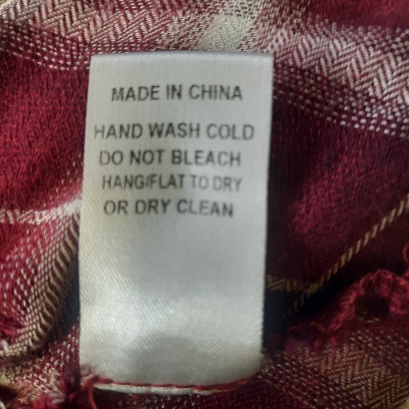 Altered State Self Burgundy White Floral Plaid ButtonUp Tiered Frayed Hem Top MD - Picture 6 of 6